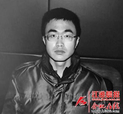 阿輝照片。（當(dāng)?shù)鼐教峁? uploadpic=