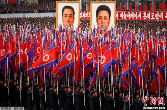 4月20日，包括軍人、公務(wù)員與平壤市民在內(nèi)的朝鮮各界民眾在金日成廣場(chǎng)集會(huì)，譴責(zé)并發(fā)誓要“消滅”韓國李