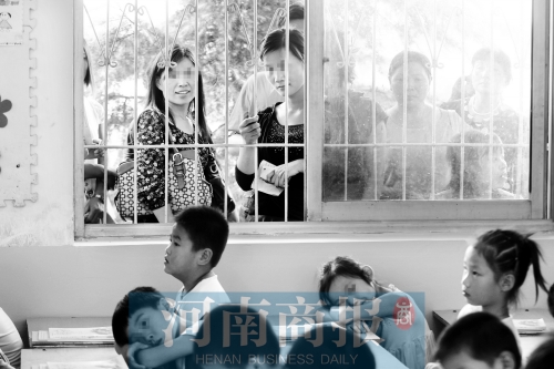 家長們都想讓孩子上個(gè)好學(xué)校、好班級，但也應(yīng)根據(jù)實(shí)際情況，選擇最合適的