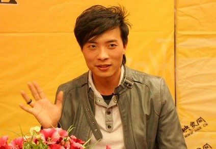 農(nóng)民魔術師丁德龍做客映象網(wǎng)訪談室