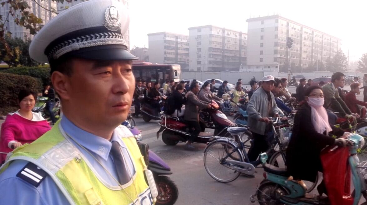 上班表情：1逗2羞3怕 你是哪個(gè)？