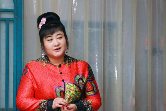 主持人香香在電視劇《嘿，真不是鬧著玩的》飾演大白鵝