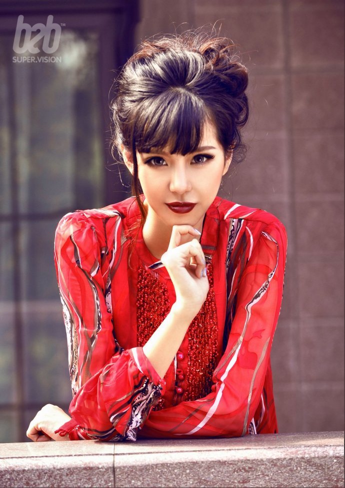 工大最美?；ㄍπ爻鲧R破底線